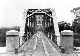 Antiga ponte Ártemis