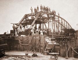 Construção Ponte de Ferro