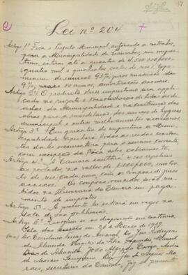 Lei que autoriza o prefeito contrair para o município de Piracicaba um empréstimo no valor interno de quatro mil e quinhentos contos de réis. Lei n° 204