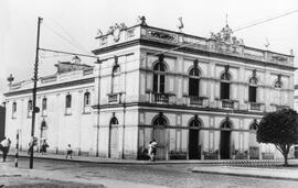 O belo teatro Santo Estevão